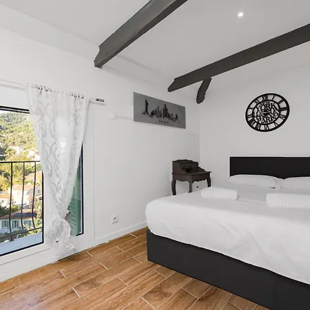 Garavan - 3 Pieces Apartment