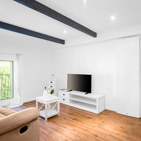 公寓 Garavan - 3 Pieces *