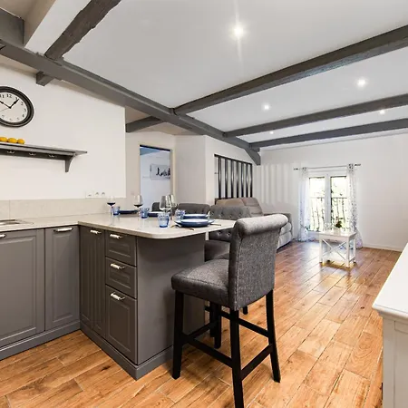 Garavan - 3 Pieces 公寓