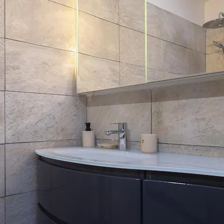 公寓 Garavan - 3 Pieces 芒通